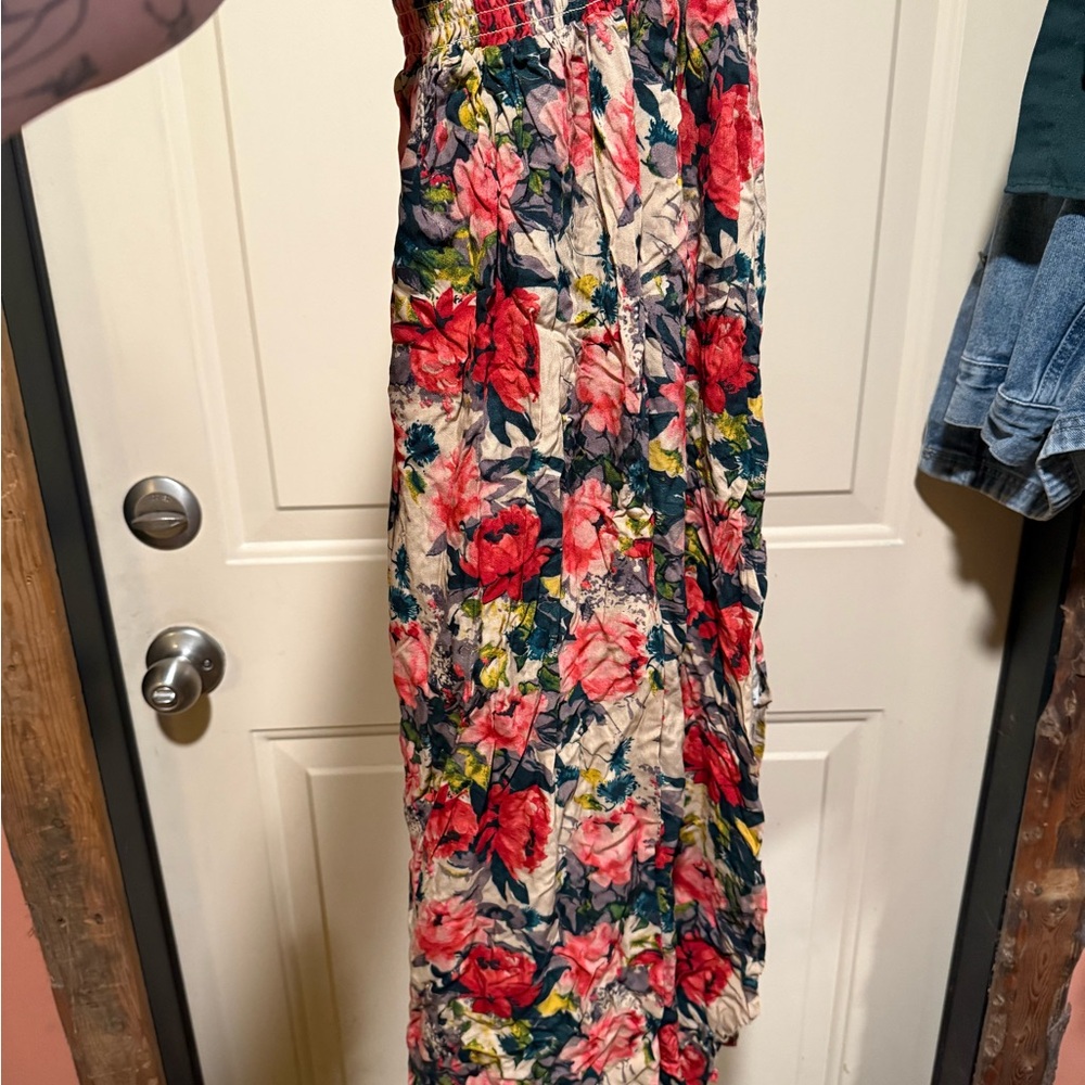 Natural Life Addie Midi Skirt - Tan Red Roses